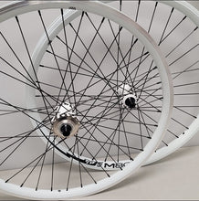 Load image into Gallery viewer, CUSTOM PROFILE/TNT CASSETTE 26x1.75" 36H 3/8" CASSETTE WHEELSET WHITE